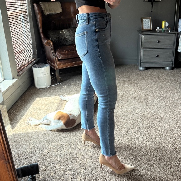 Good American Denim - Good American Good Legs High-Waisted Blue Skinny Jeans Sz 8/29- 28 in inseam